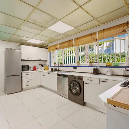 Vila Casa El Sur Beachside In Marbella Estepona