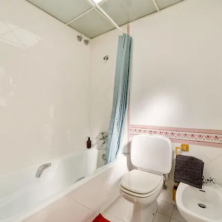 Casa El Sur Beachside In Marbella Vila *