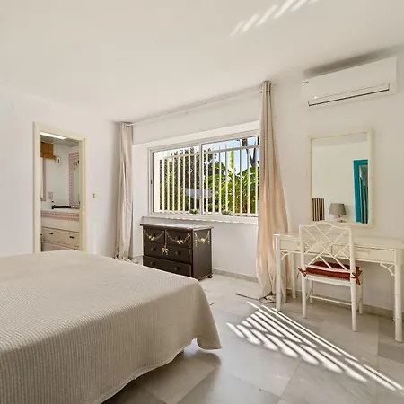 Casa El Sur Beachside In Marbella Vila Estepona