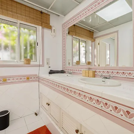 Vila Casa El Sur Beachside In Marbella Estepona